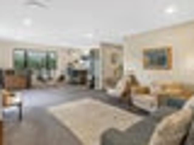 House for sale in Otakou