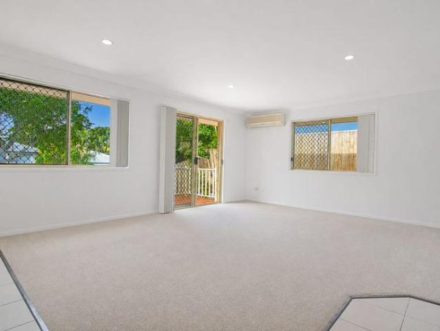 Townhouse for rent in Toombul, Queensland