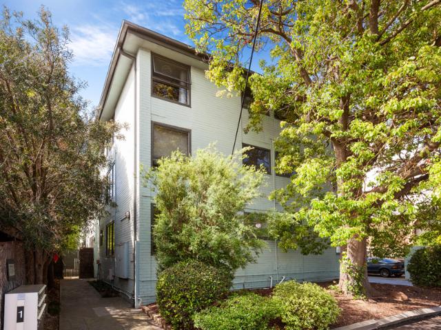 Apartment for rent in Camerons Creek, Victoria