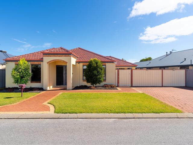 House for sale in Shoalwater, Western Australia
