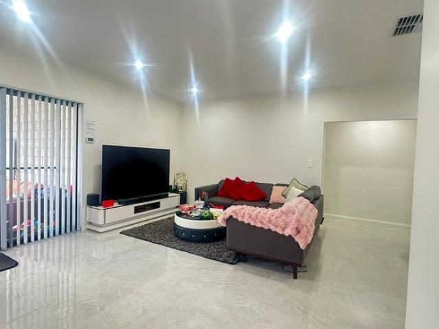 House for rent in Forrestfield, Western Australia