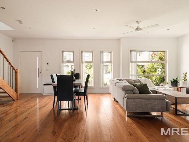 Townhouse for rent in Camerons Creek, Victoria