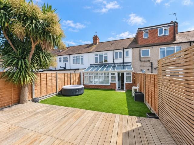 House for rent in London Borough of Croydon, Greater London