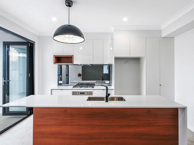 Townhouse for rent in Toombul, Queensland