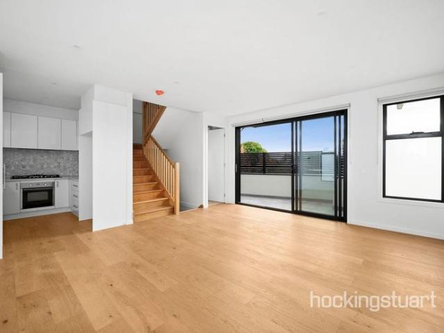 Townhouse for rent in Camerons Creek, Victoria