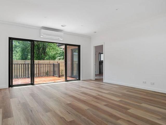 Townhouse for rent in Camerons Creek, Victoria