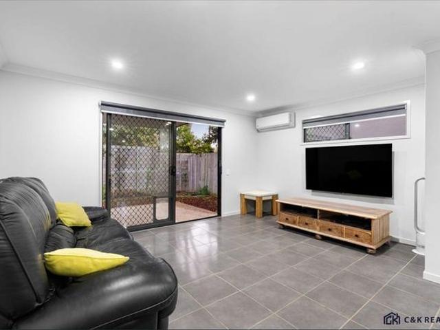 Townhouse for rent in Toombul, Queensland