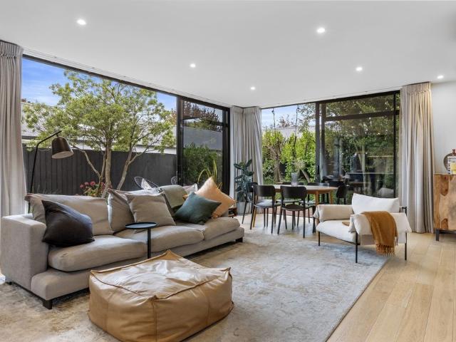 House for rent in Saint Albans, Canterbury