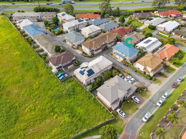 Townhouse for sale in Toombul, Queensland