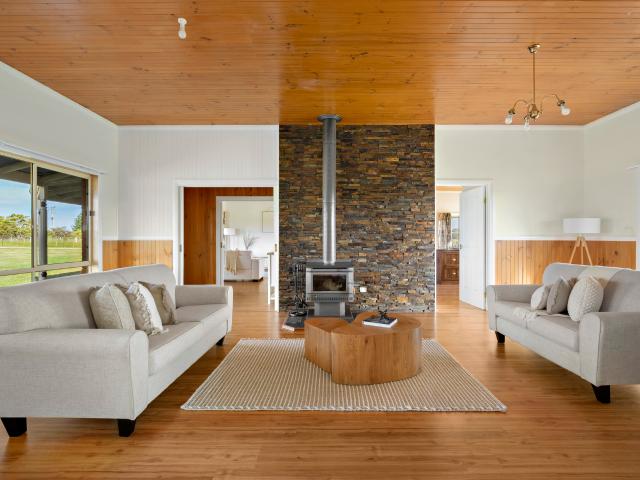 Cottage for sale in Victoria