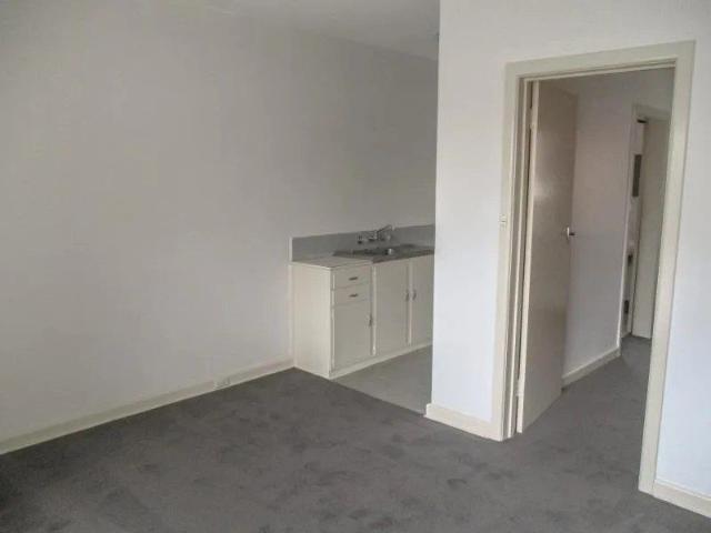 Apartment for rent in Gardenvale, Melbourne
