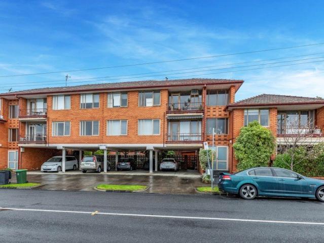 Apartment for rent in Elsternwick, Melbourne