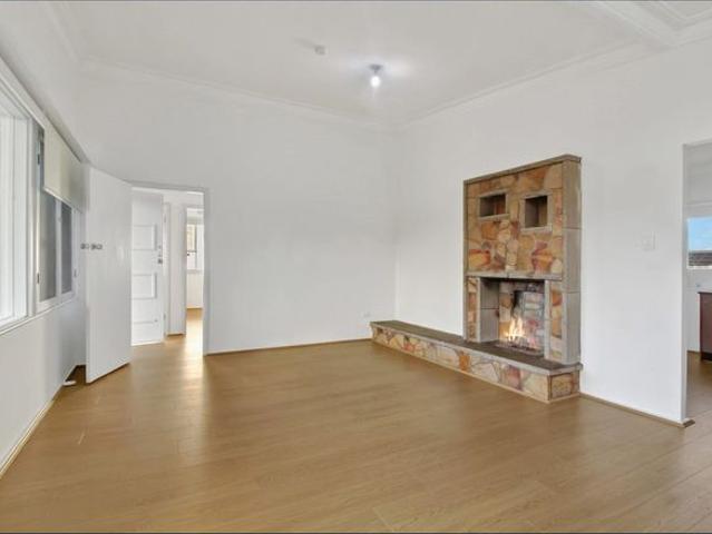 Apartment for rent in Wollongong West, New South Wales