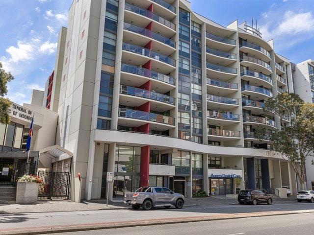 Apartment for sale in East Perth, Perth