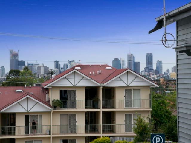 Apartment for sale in Toombul, Queensland