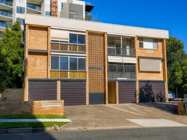 Apartment for rent in Toombul, Queensland