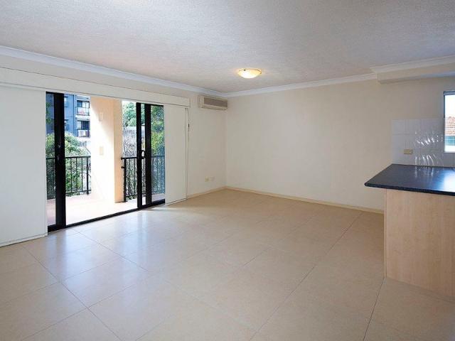 Apartment for rent in Toombul, Greater Brisbane