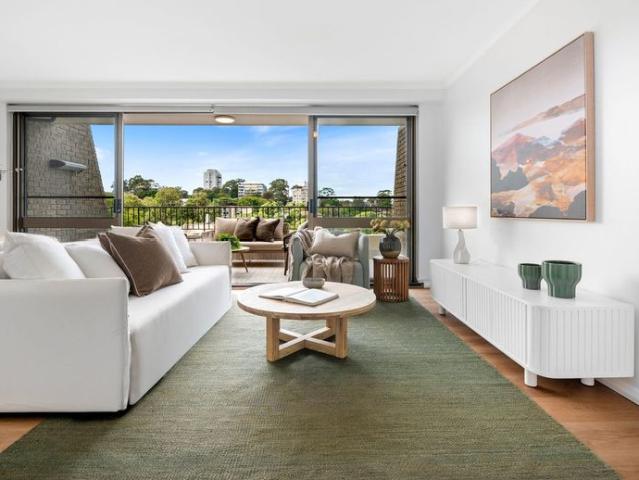 Apartment for rent in Lower North Shore, Sydney