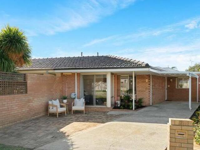 House for rent in Cockburn, Western Australia