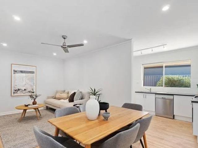 House for rent in Cockburn, Western Australia