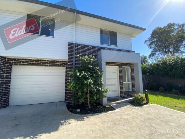 Duplex for rent in Sydney, New South Wales