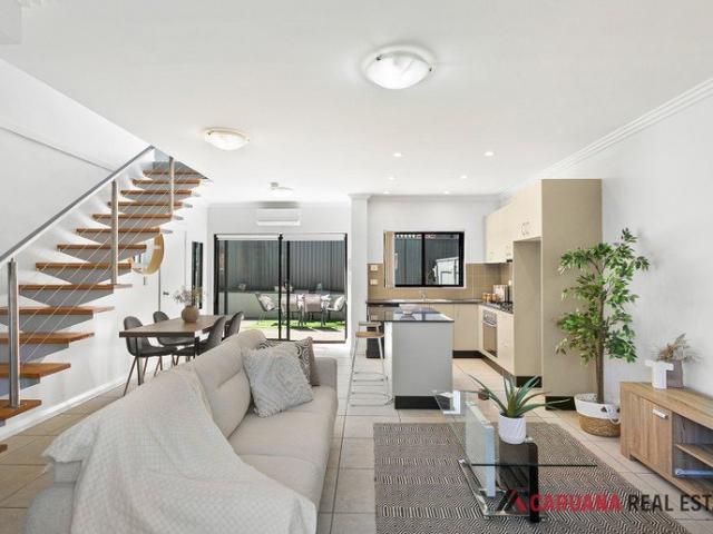 Townhouse for sale in Sydney, New South Wales