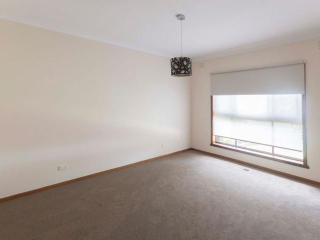 House for rent in Coburg North, Melbourne