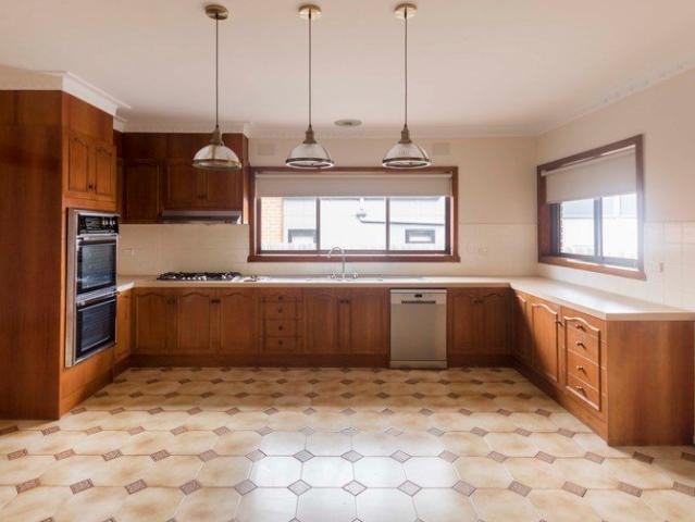 House for rent in Coburg North, Melbourne