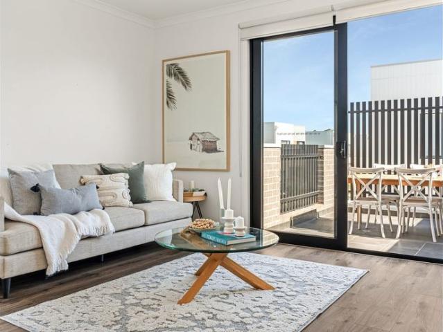 Townhouse for rent in Camerons Creek, Victoria