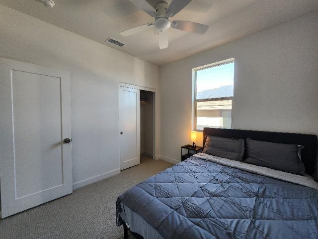 Room for rent in Palm Desert, California