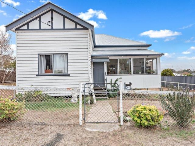 House for sale in Wallangarra, Queensland
