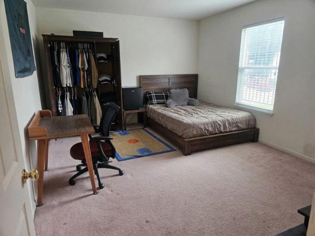 Room for rent in Missouri