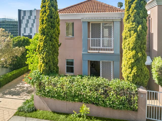 House for sale in Wollongong West, New South Wales