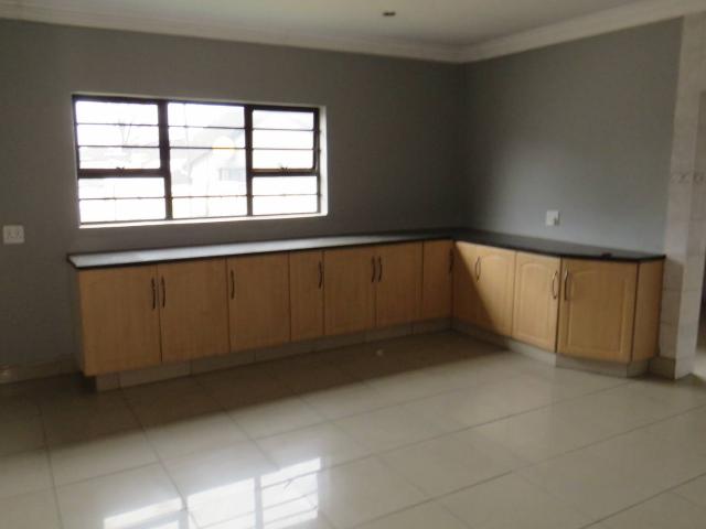 House for rent in Alberton
