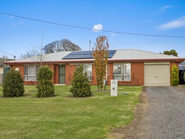 House for sale in Lismore, Victoria