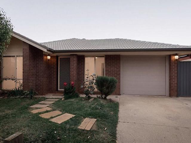 House for rent in Glenmore Park, Sydney