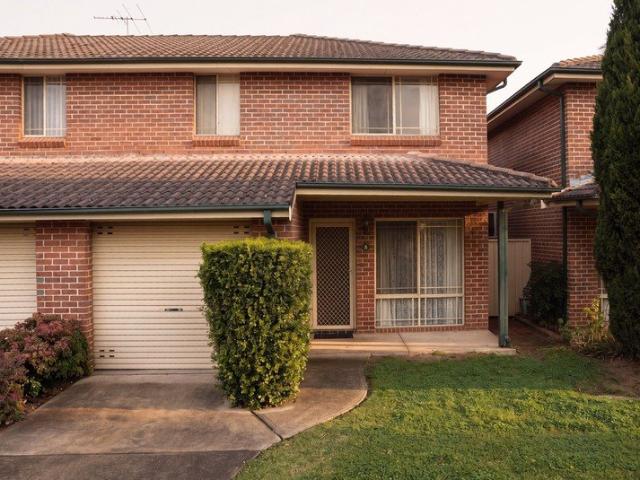 Townhouse for sale in Sydney, New South Wales