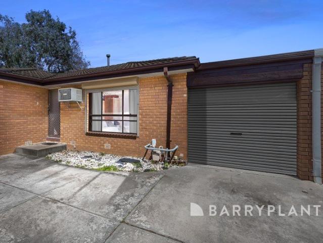 Apartment for sale in Sunshine North, Melbourne