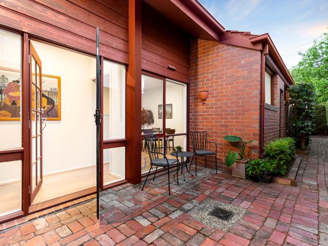 Apartment for sale in Camerons Creek, Victoria