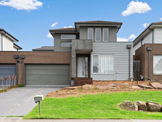 Townhouse for sale in Camerons Creek, Victoria