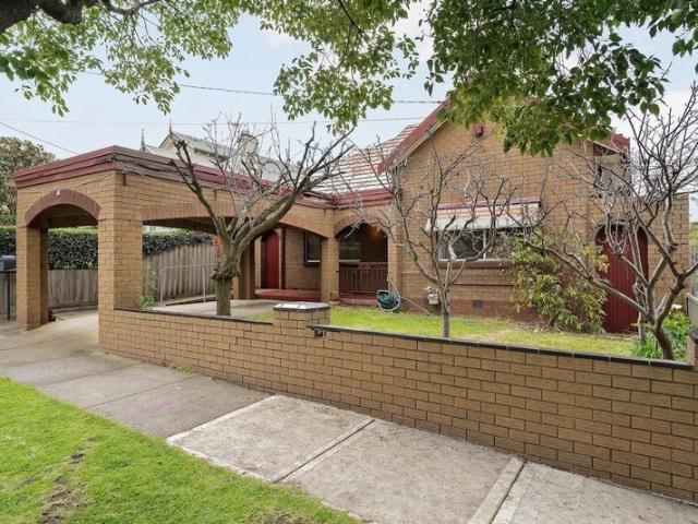 House for rent in Essendon, Melbourne
