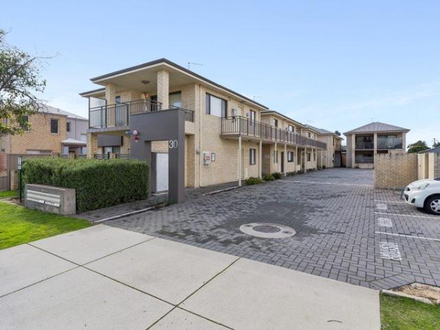 Apartment for rent in Beckenham, Western Australia