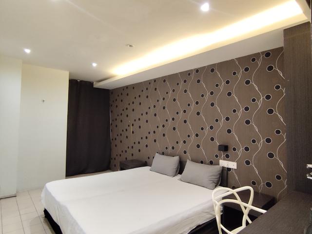 Room for rent in Petaling, Damansara Damai