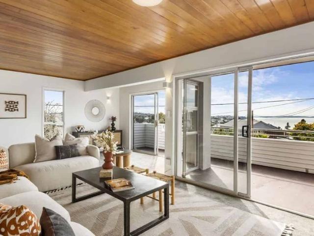House for rent in Whangaparaoa