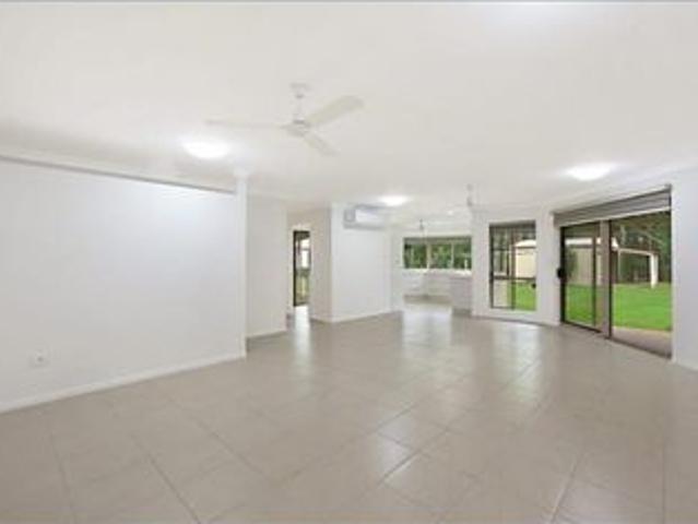 House for rent in Balgal Beach, Townsville City