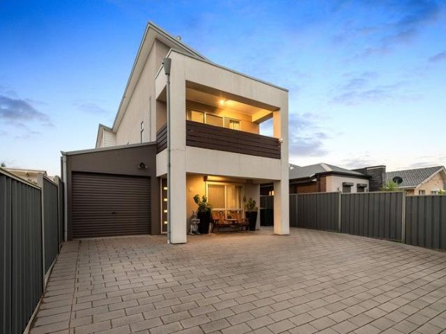 House for sale in City Of Port Adelaide Enfield, Horseshoe Creek