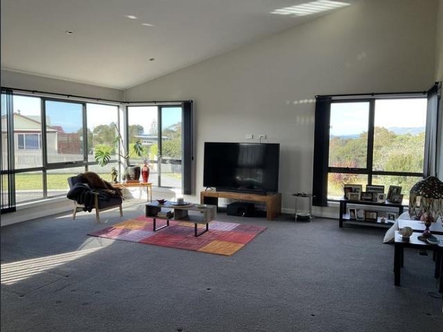 House for rent in Scamander, Tasmania