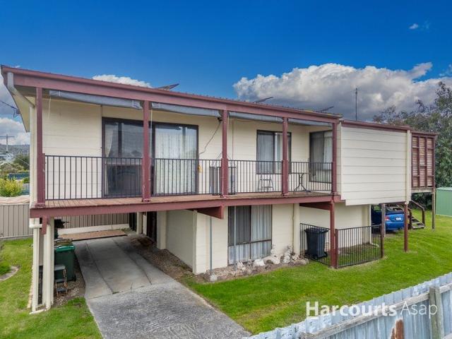 House for sale in Pioneer Bay, Victoria
