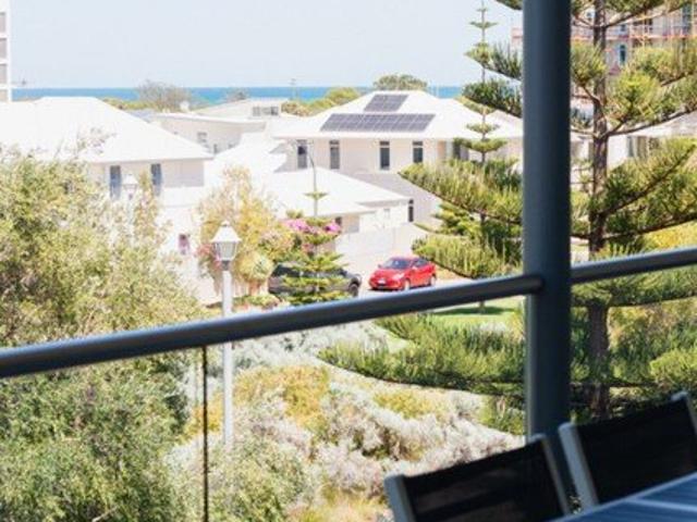 Apartment for rent in North Coogee, Western Australia