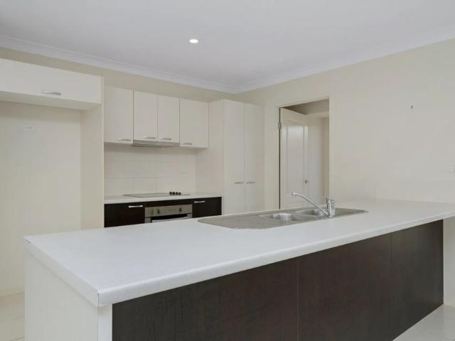 House for rent in Mount Low, Queensland